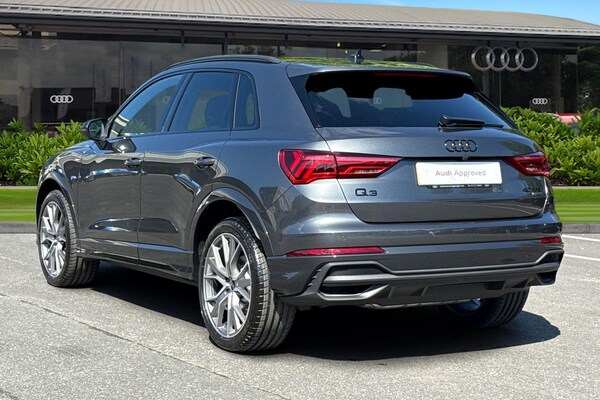 Used Audi Q3 2025 for sale - 76232598: Photo 2