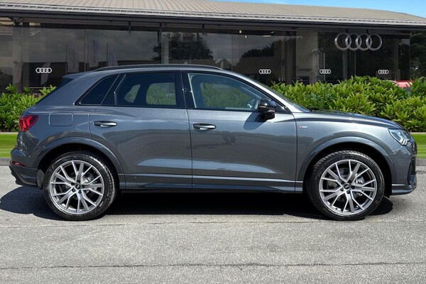 Used Audi Q3 2025 for sale - 76232598: Photo 3