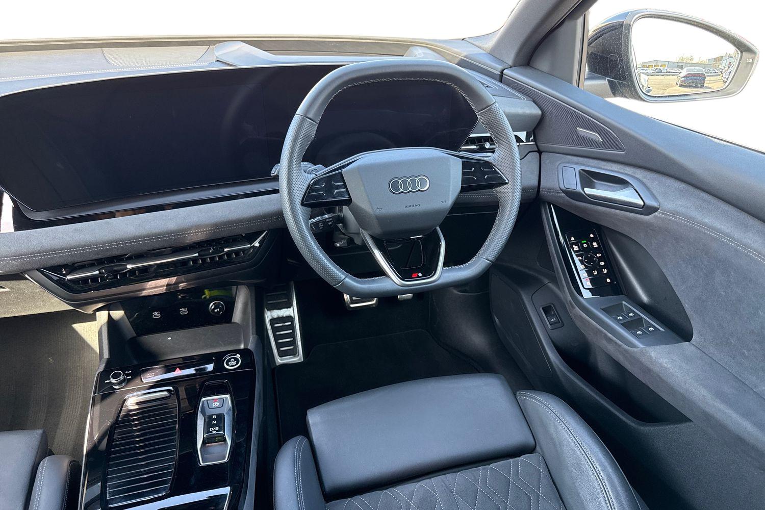 Used Audi Q6 e-tron 2025 for sale - 78163460: Photo 17