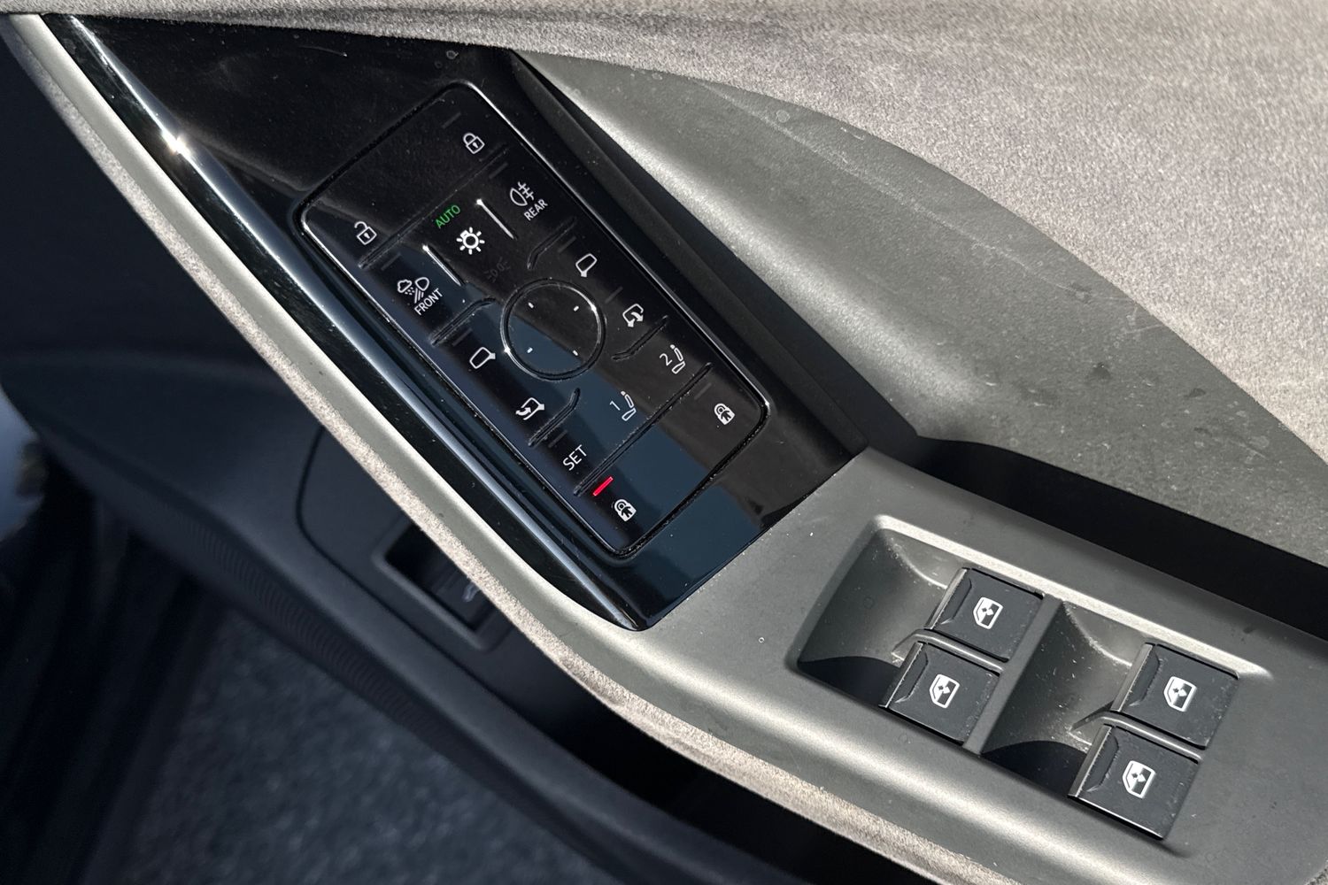 Used Audi Q6 e-tron 2025 for sale - 78163460: Photo 20