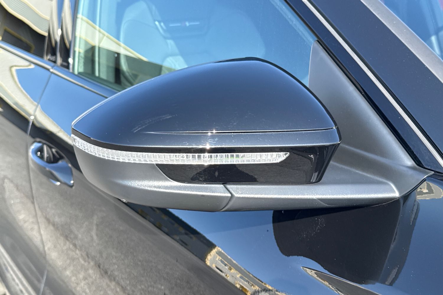 Used Audi Q6 e-tron 2025 for sale - 78163460: Photo 28