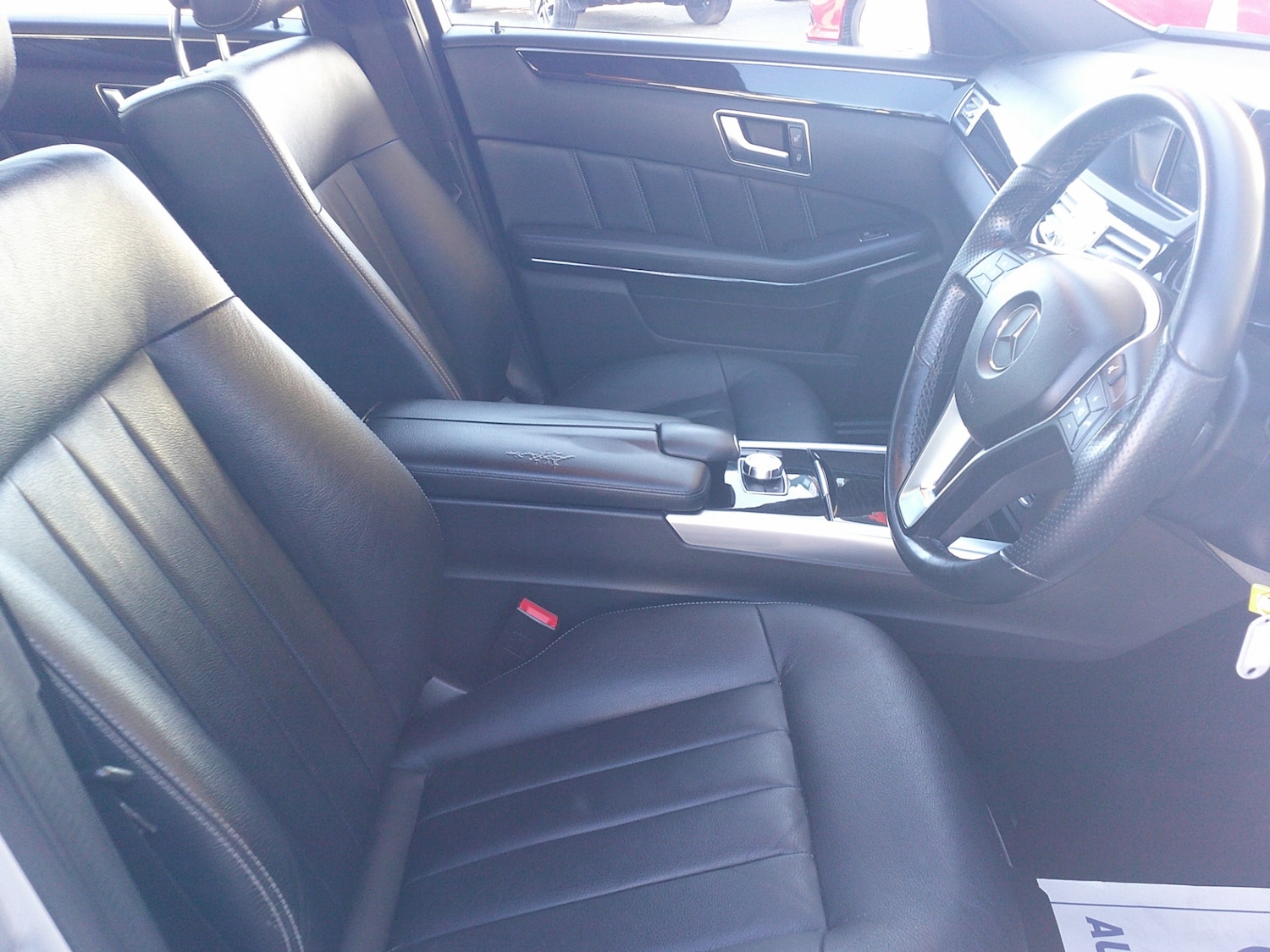 Used Mercedes-Benz E Class 2013 for sale - 77951053: Photo 19