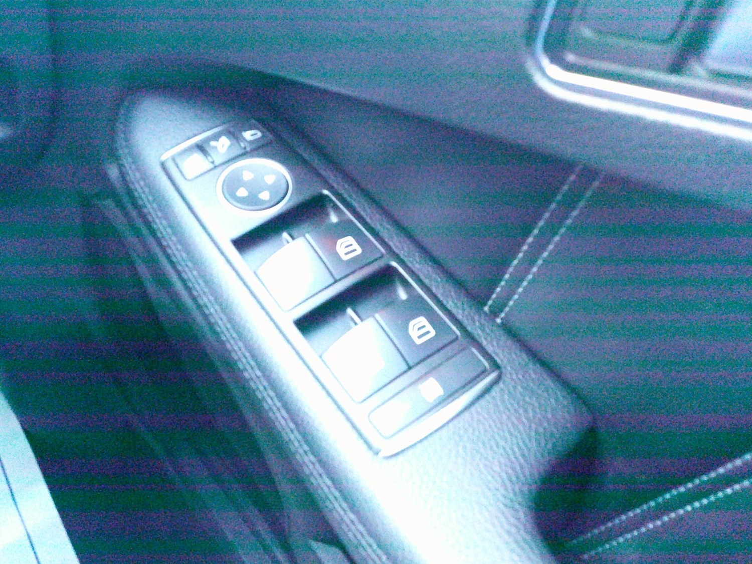 Used Mercedes-Benz E Class 2013 for sale - 77951053: Photo 26