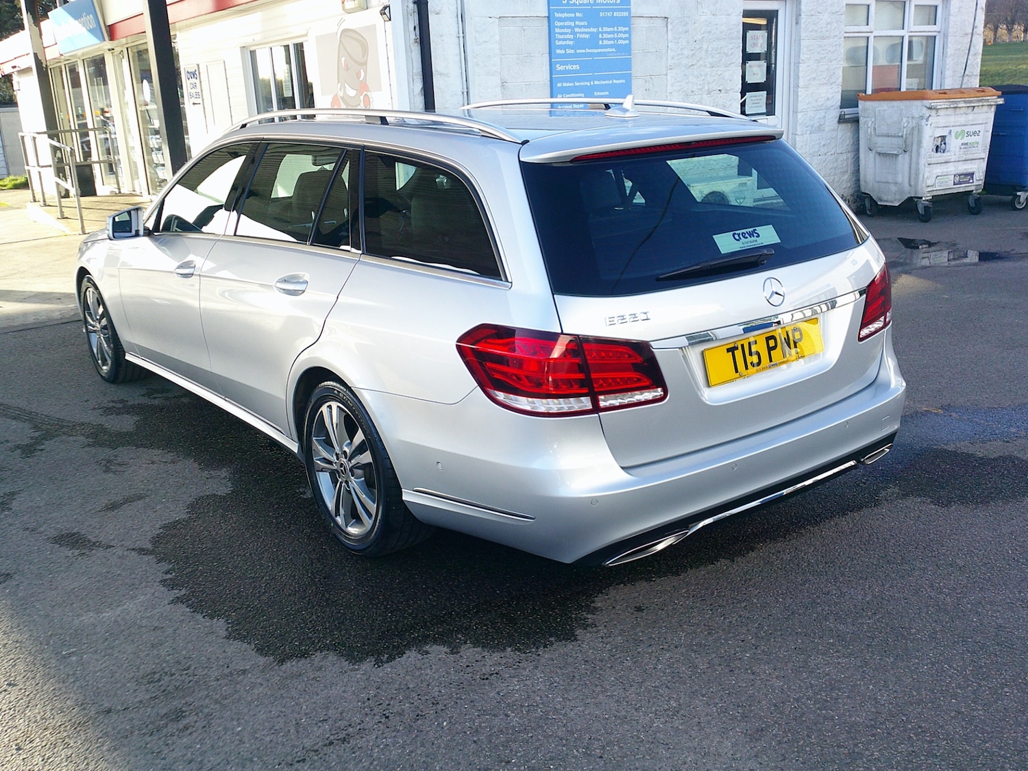 Used Mercedes-Benz E Class 2013 for sale - 77951053: Photo 4
