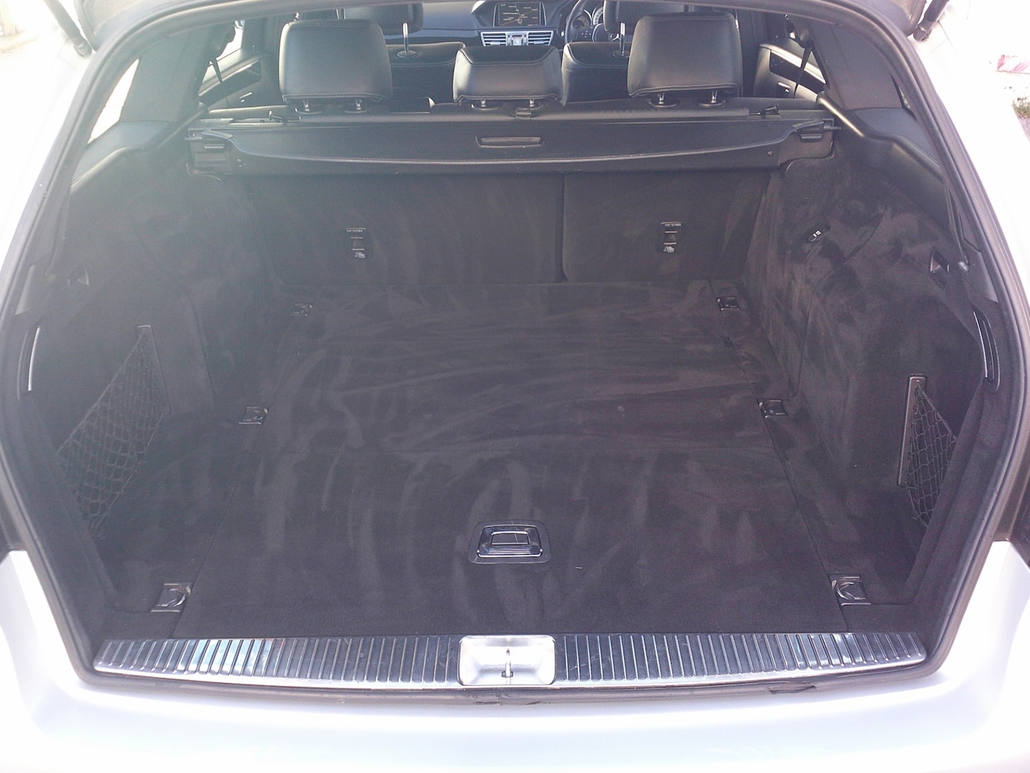 Used Mercedes-Benz E Class 2013 for sale - 77951053: Photo 9