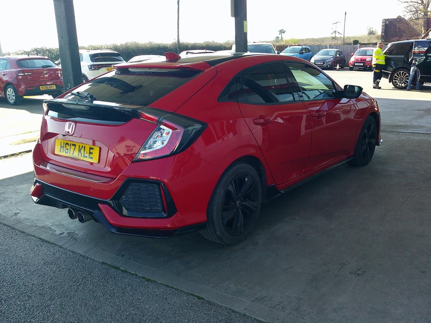 Used Honda Civic 2017 for sale - 77902385: Photo 3