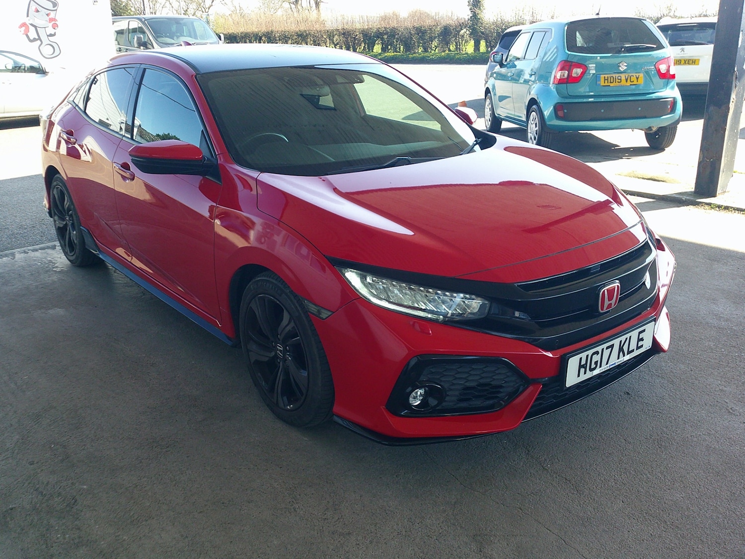 Used Honda Civic 2017 for sale - 77902385: Photo 4