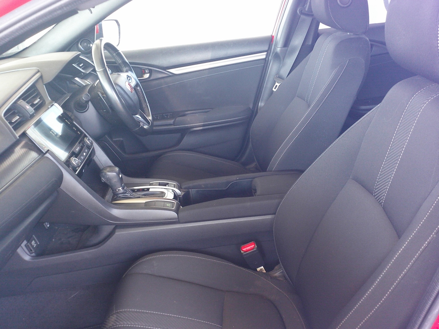 Used Honda Civic 2017 for sale - 77902385: Photo 7