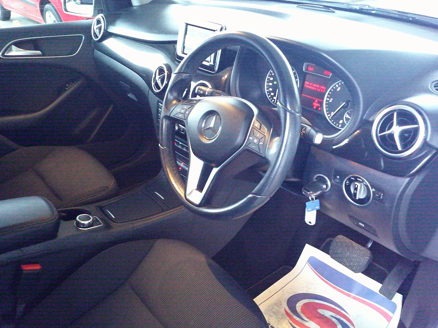 Used Mercedes-Benz B Class 2013 for sale - 76436441: Photo 16