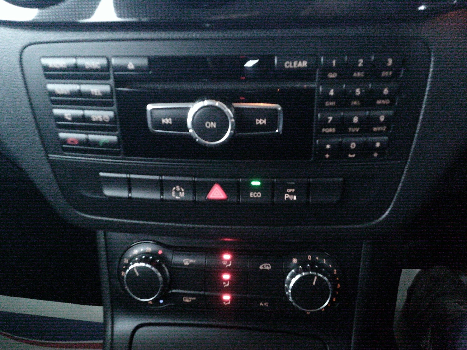 Used Mercedes-Benz B Class 2013 for sale - 76436441: Photo 24