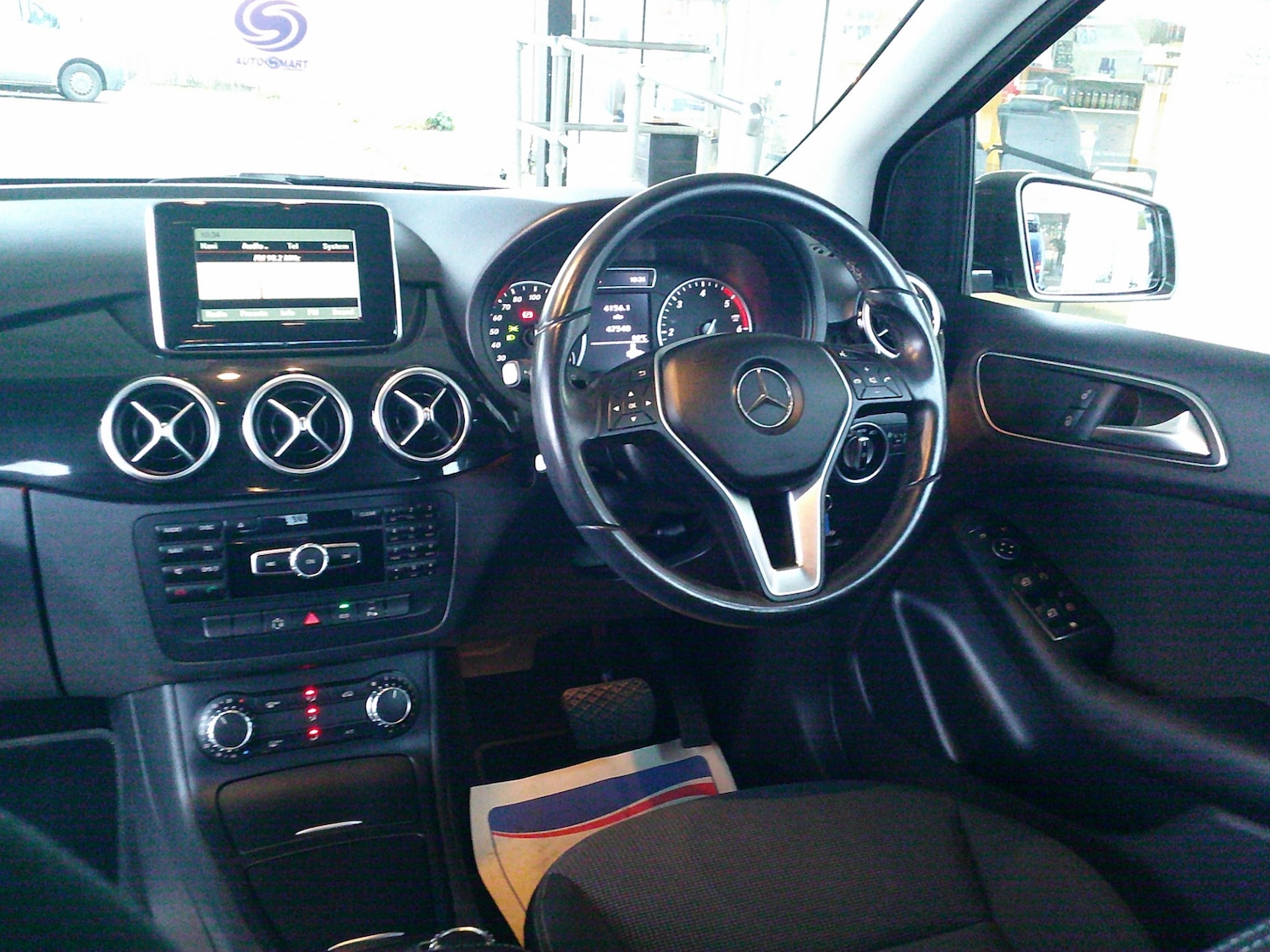 Used Mercedes-Benz B Class 2013 for sale - 76436441: Photo 8