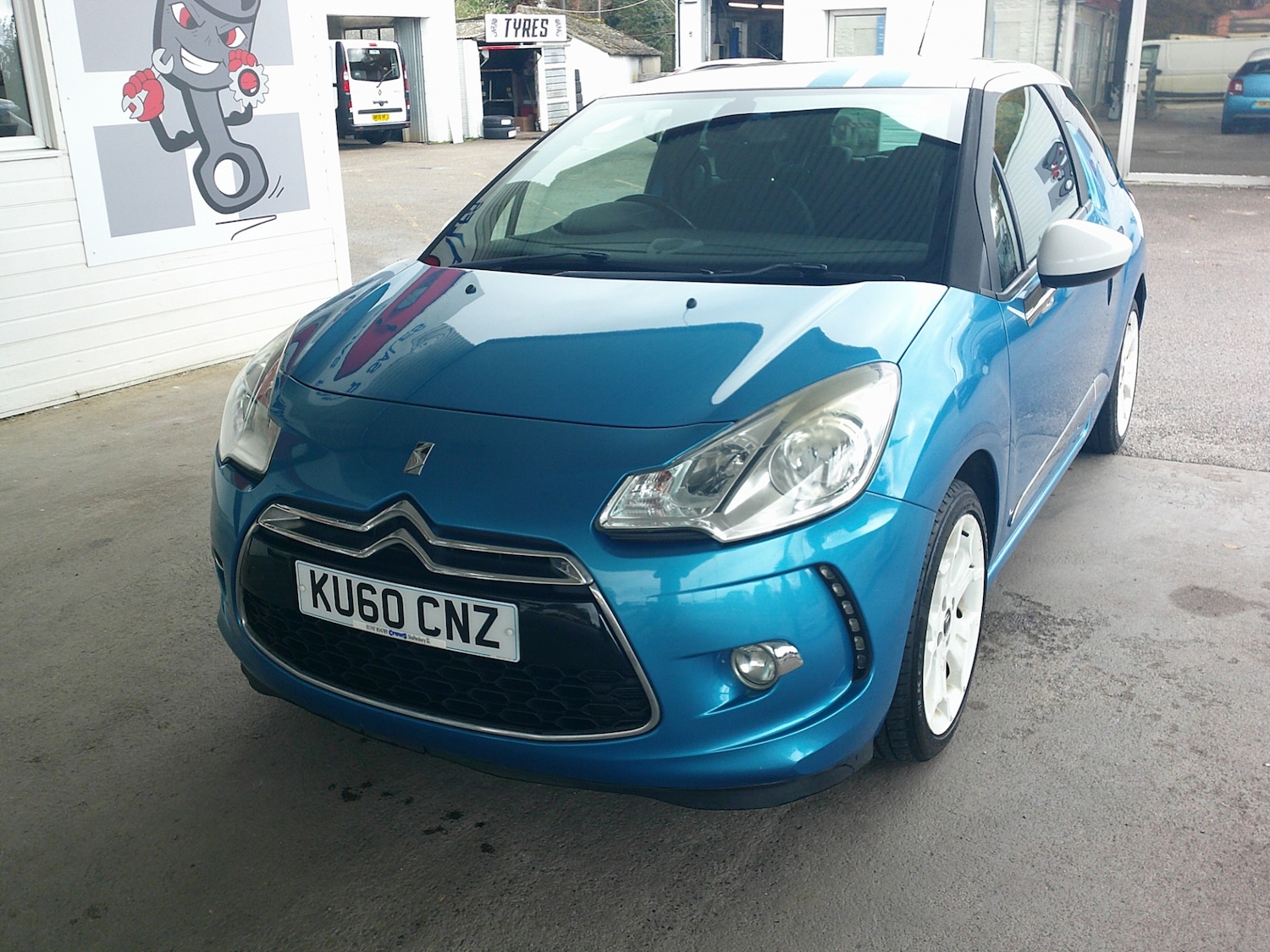 Used Citroen DS3 2011 for sale - 76262947: Photo 19