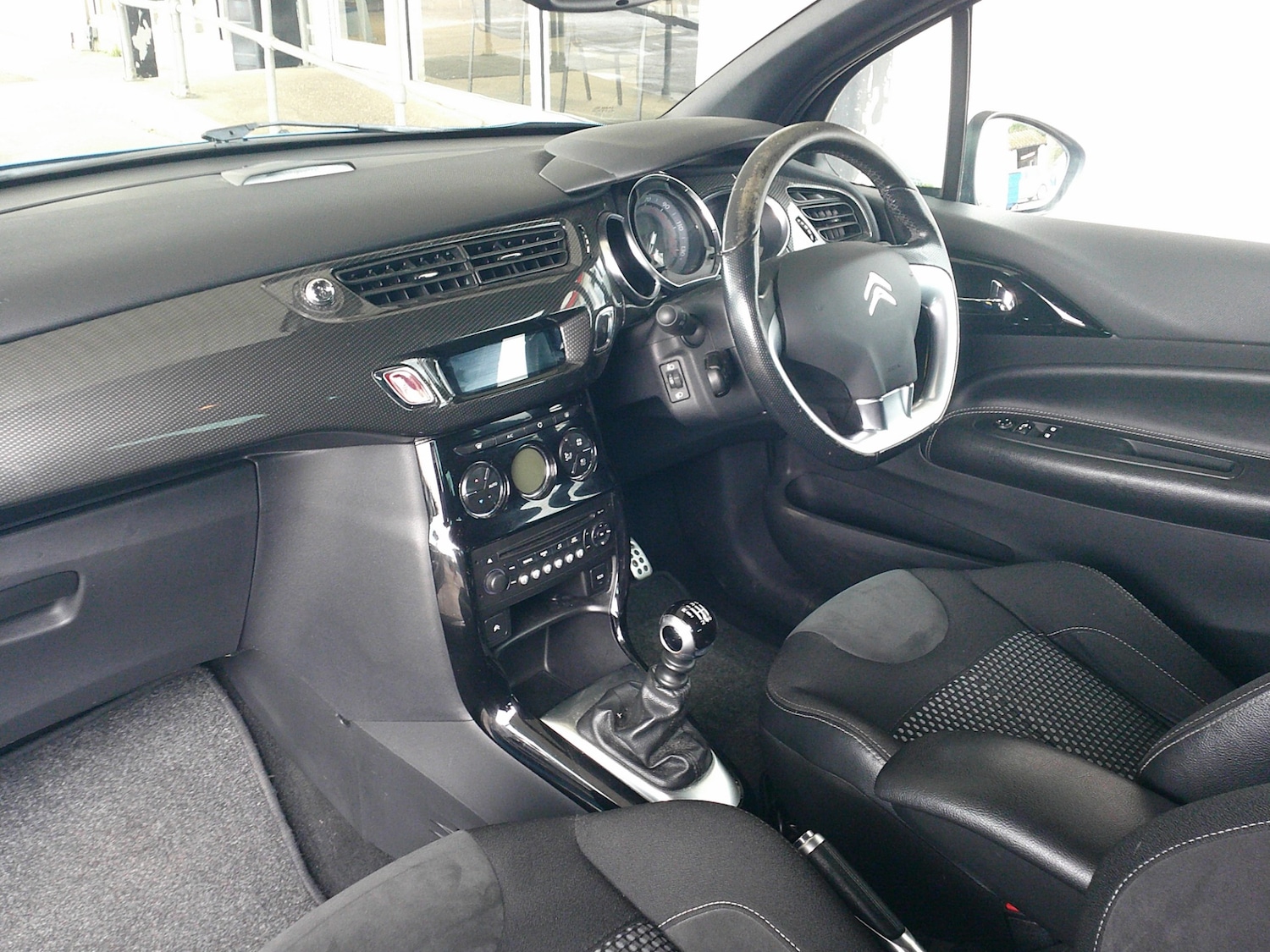 Used Citroen DS3 2011 for sale - 76262947: Photo 5