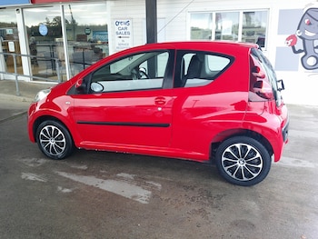 Used Peugeot 107 2014 for sale - 76286801: Photo 3