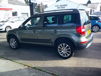 Used Skoda Yeti 2016 for sale - 76346180: Photo
