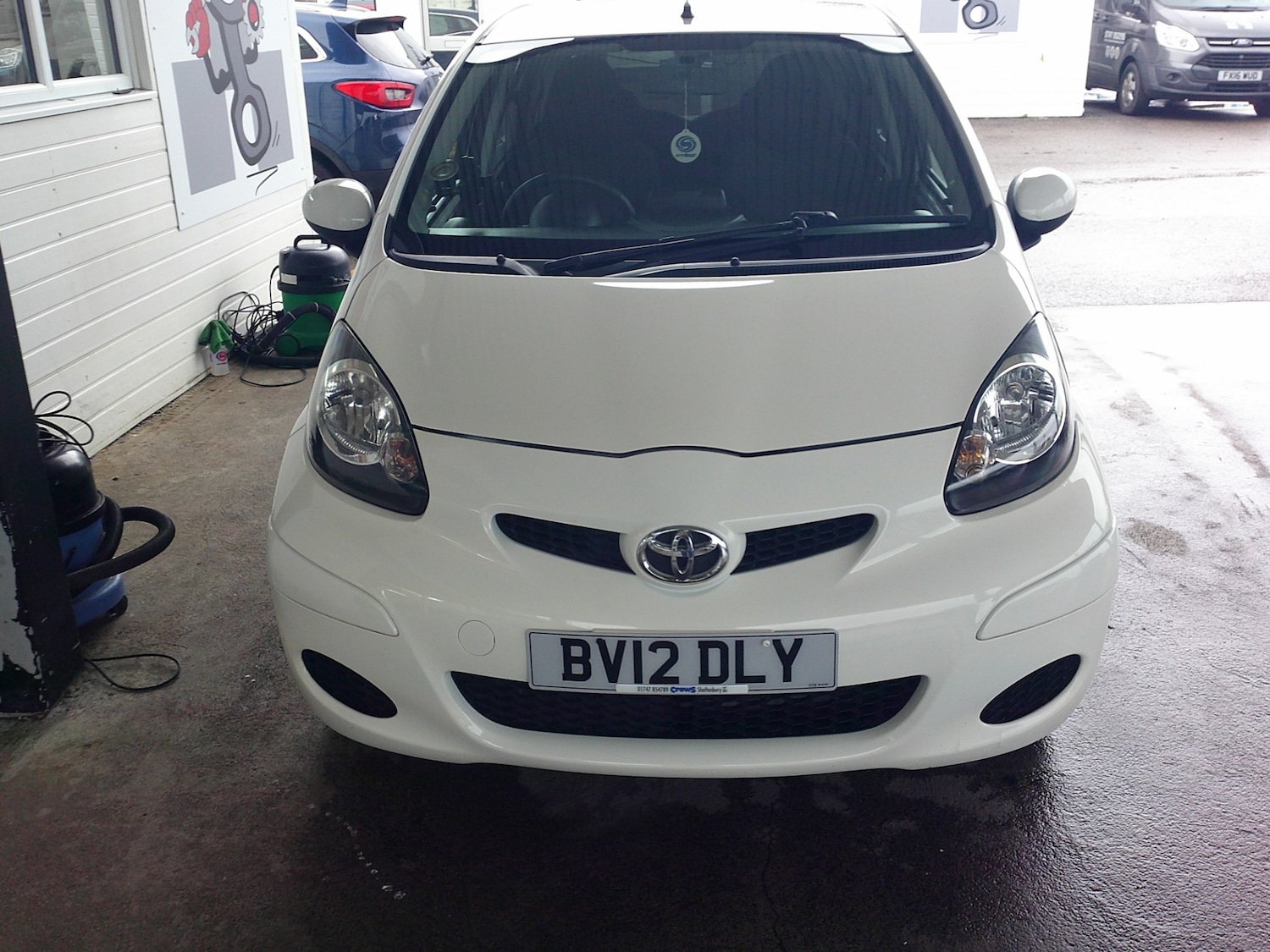 Used Toyota AYGO 2012 for sale - 76576975: Photo 13