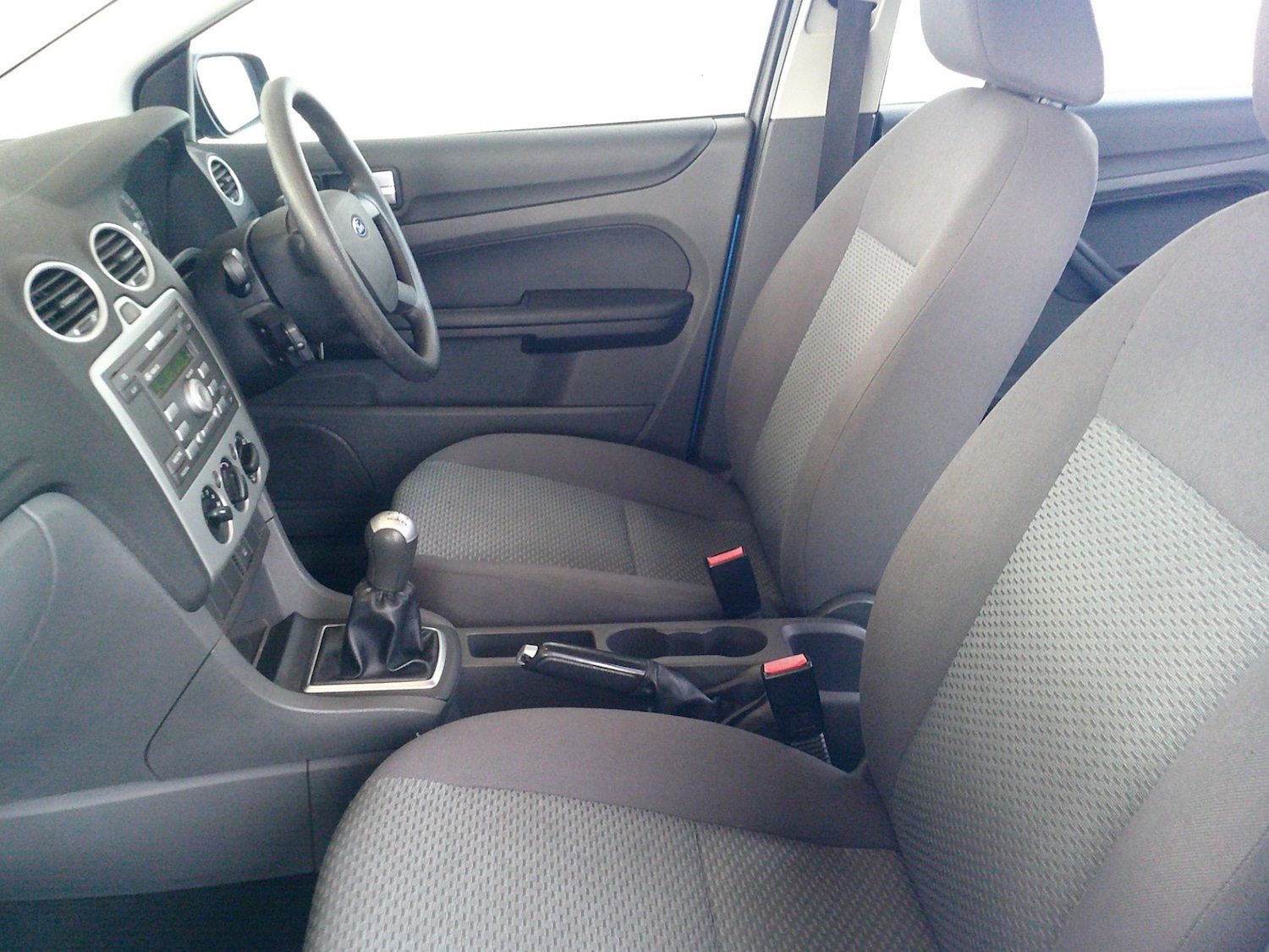 Used Ford Focus 2005 for sale - 76777119: Photo 6