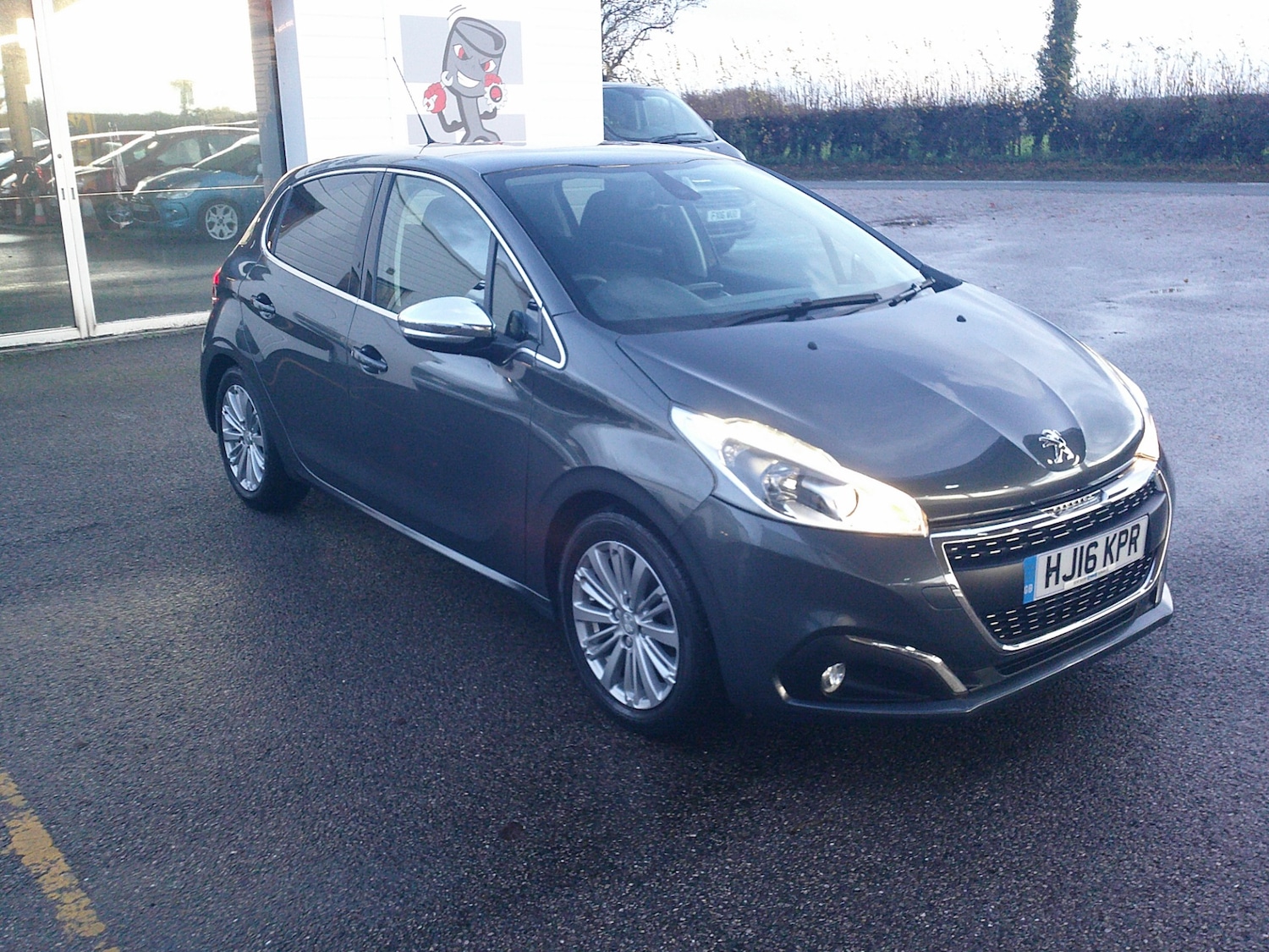 Used Peugeot 208 2016 for sale - 76466141: Photo 15