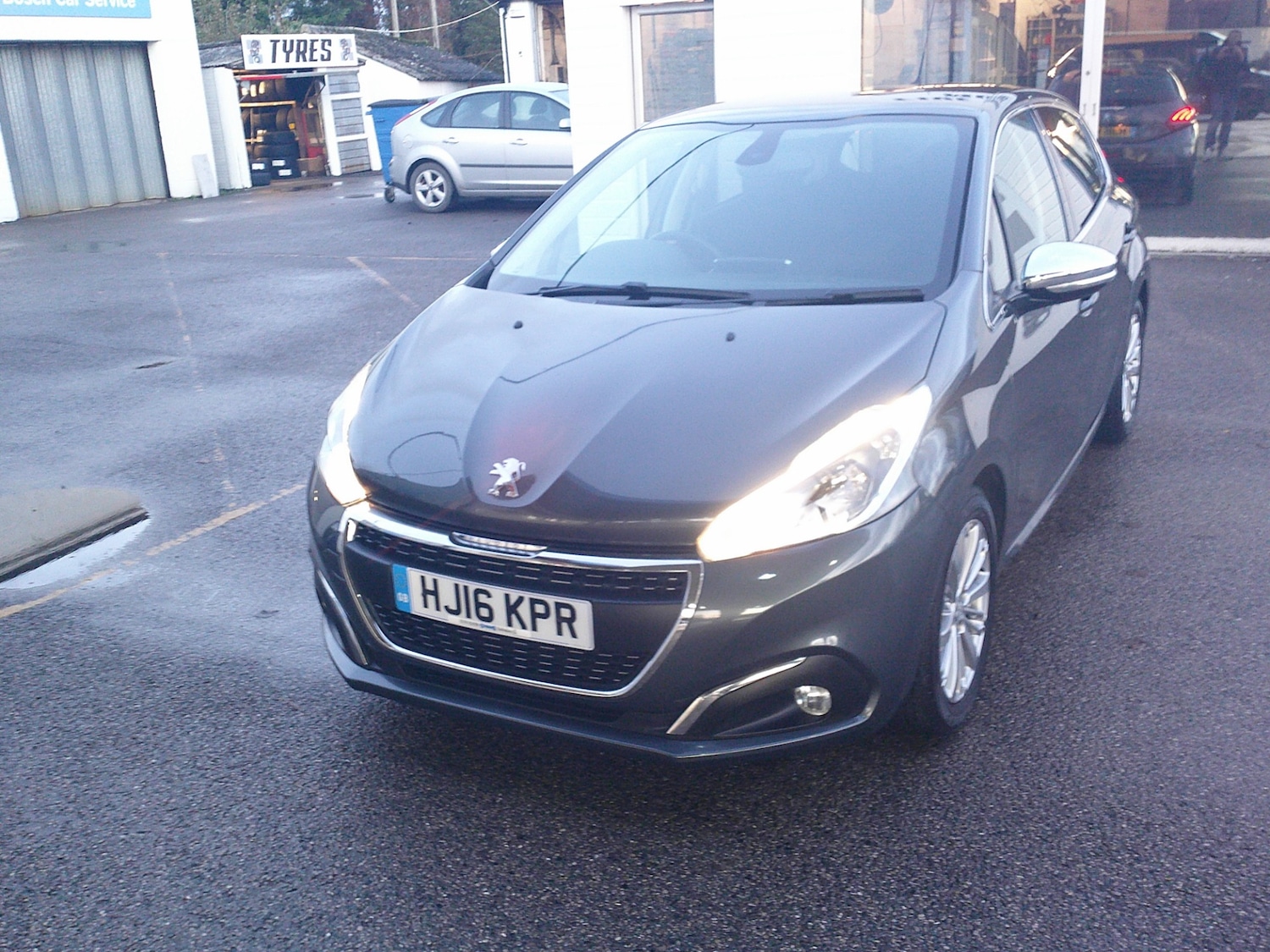 Used Peugeot 208 2016 for sale - 76466141: Photo 24