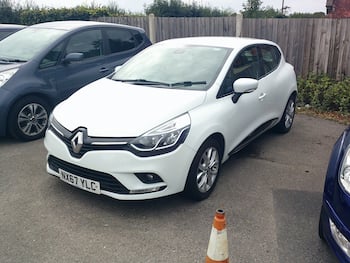Used Renault Clio 2017 for sale - 79692523: Photo