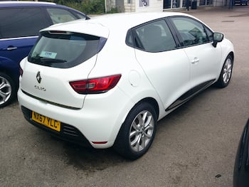 Used Renault Clio 2017 for sale - 79692523: Photo