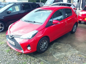 Used Toyota Yaris 2016 for sale - 75751831: Photo