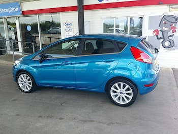 Used Ford Fiesta 2015 for sale - 79097986: Photo