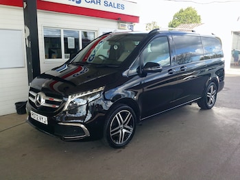 Used Mercedes-Benz V-Class 2023 for sale - 78178069: Photo