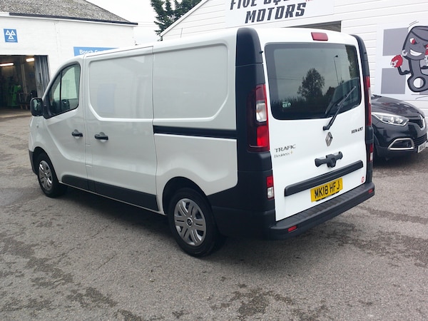 Used Renault Trafic 2018 for sale - 76252782: Photo 3