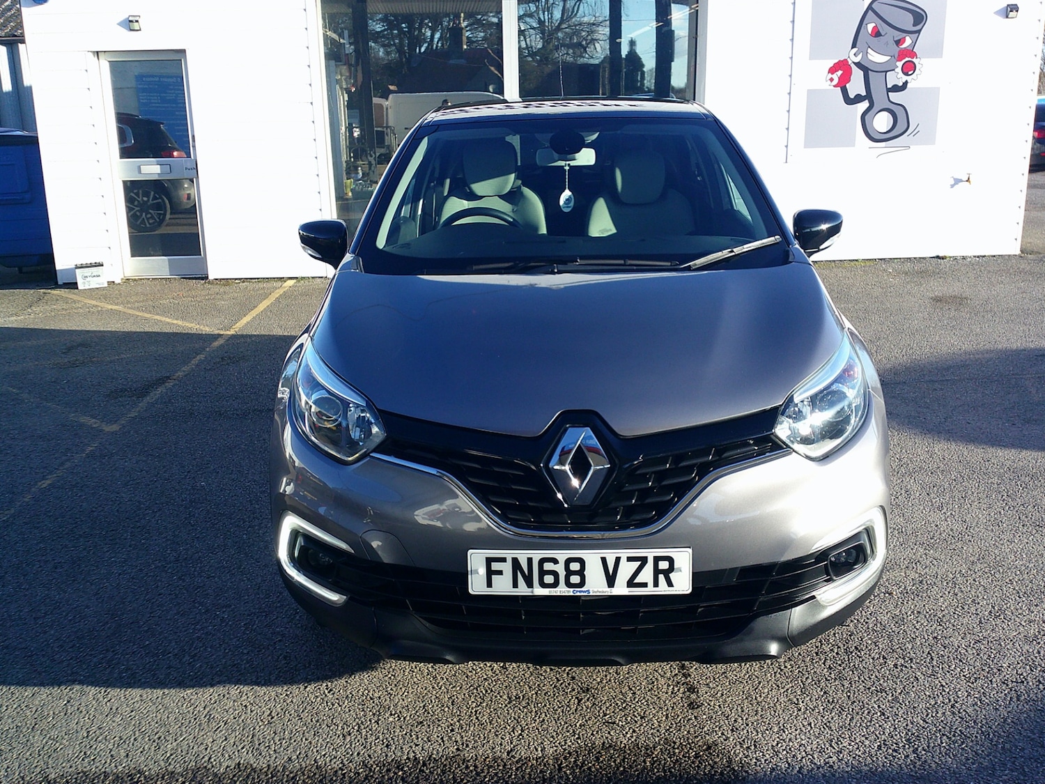 Used Renault Captur 2018 for sale - 76971871: Photo 19