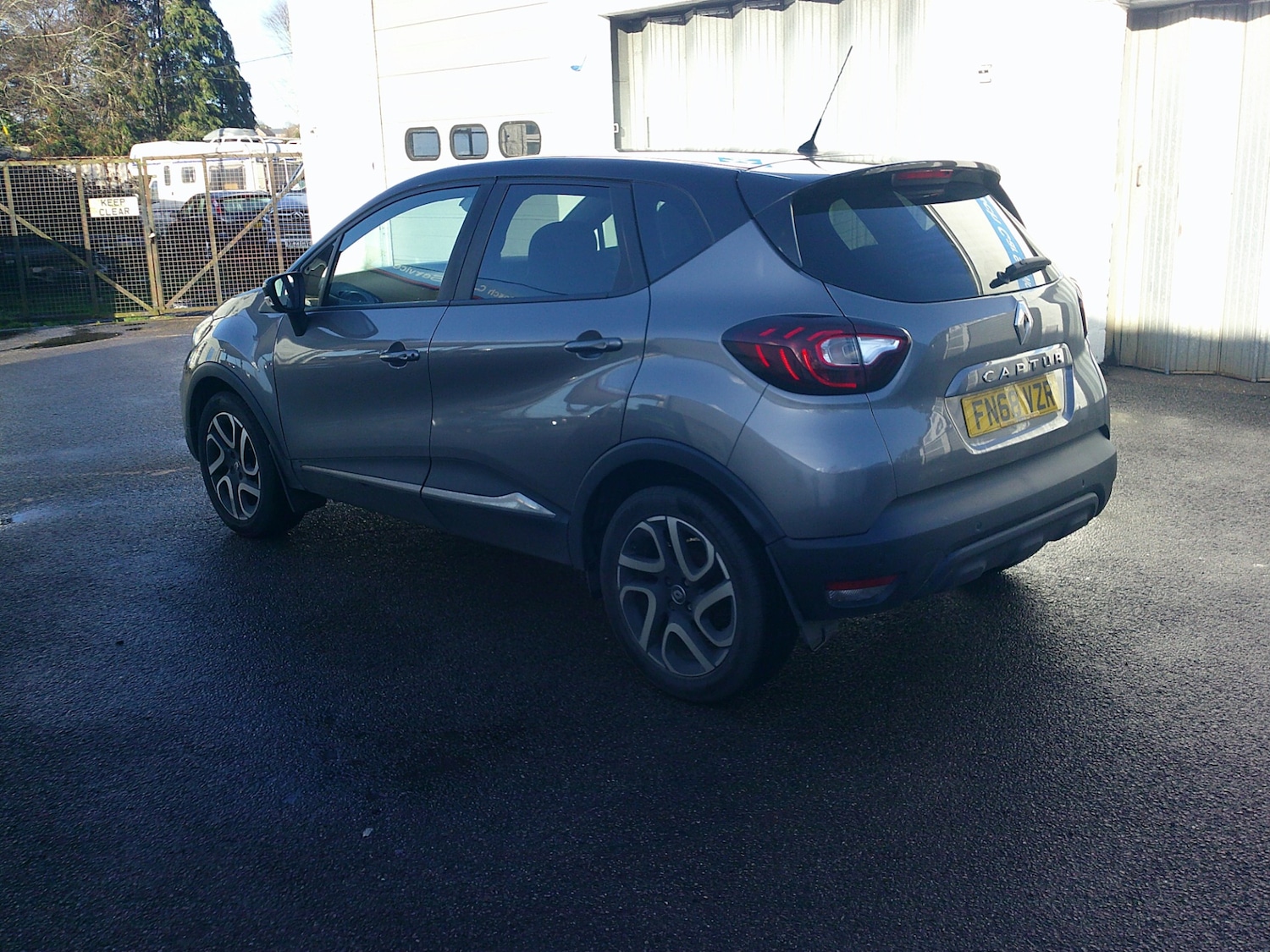 Used Renault Captur 2018 for sale - 76971871: Photo 5