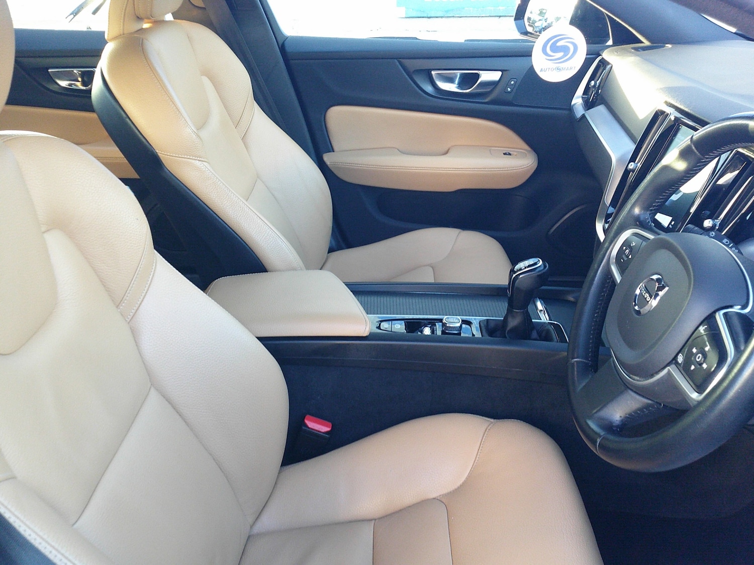 Used Volvo V60 2020 for sale - 76589062: Photo 16