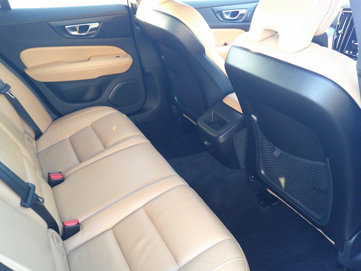 Used Volvo V60 2020 for sale - 76589062: Photo 17