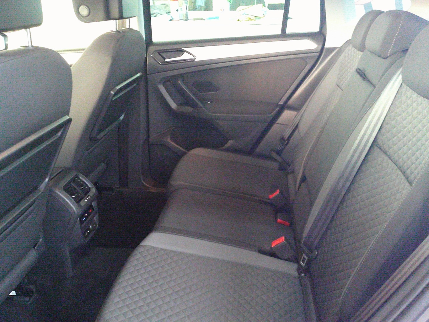 Used Volkswagen Tiguan 2018 for sale - 76625410: Photo 7