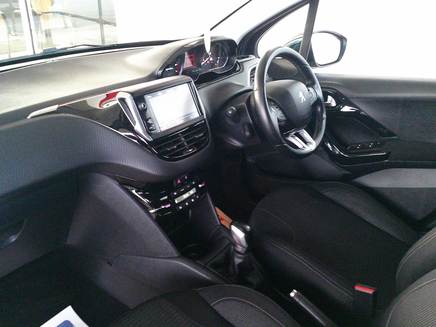 Used Peugeot 208 2019 for sale - 77758938: Photo 5