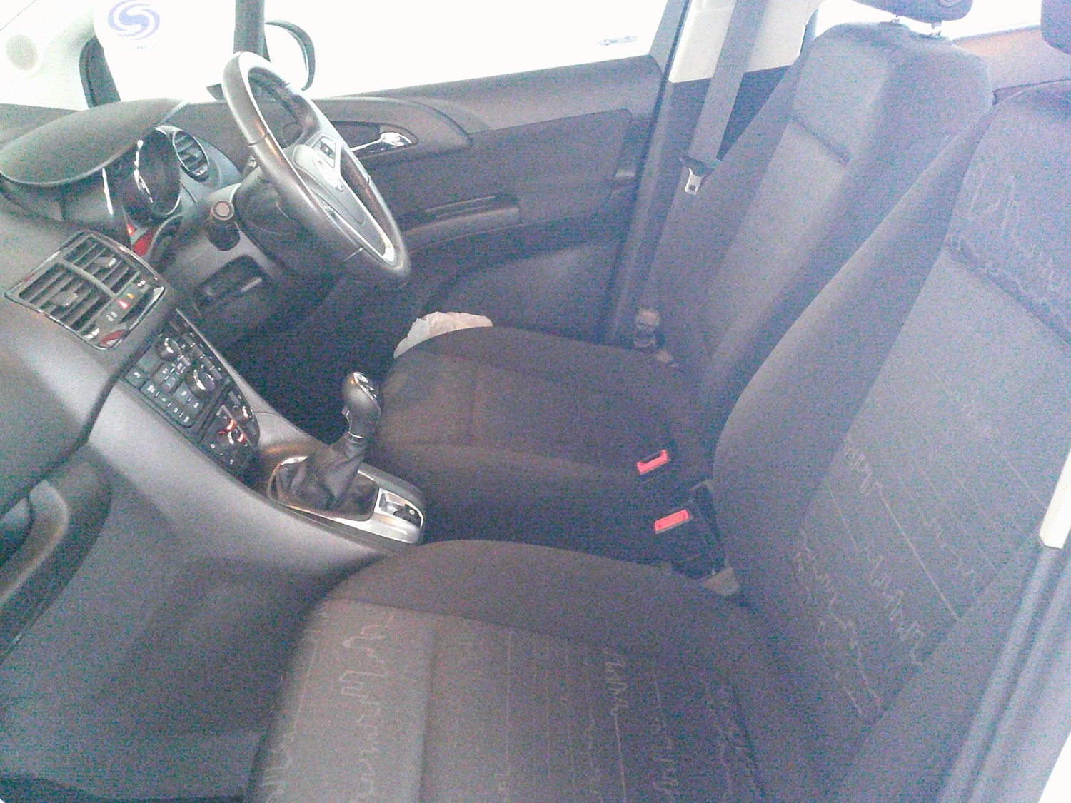 Used Vauxhall Meriva 2017 for sale - 76340799: Photo 6