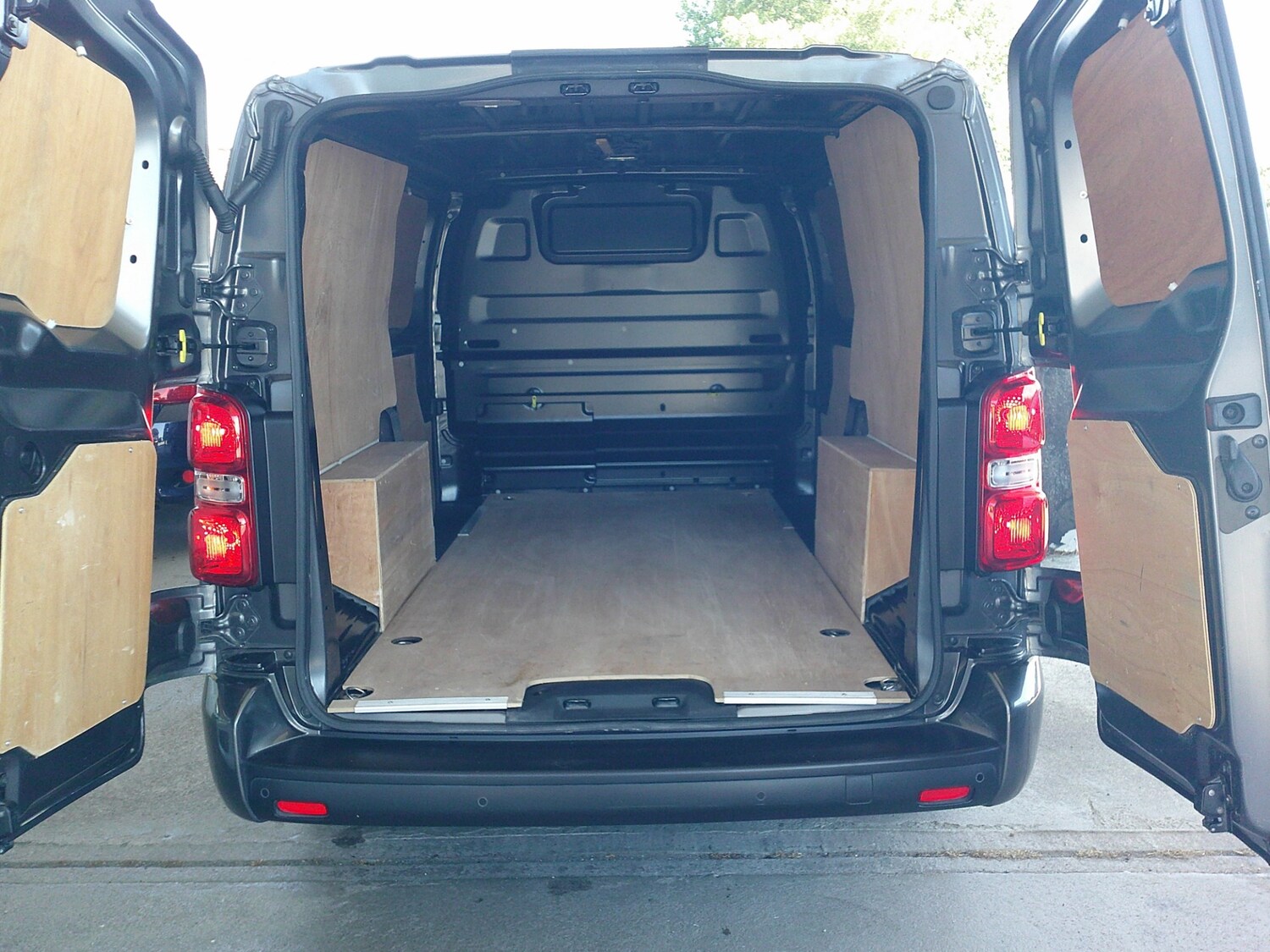 Used Vauxhall Vivaro 2023 for sale - 76130374: Photo 16