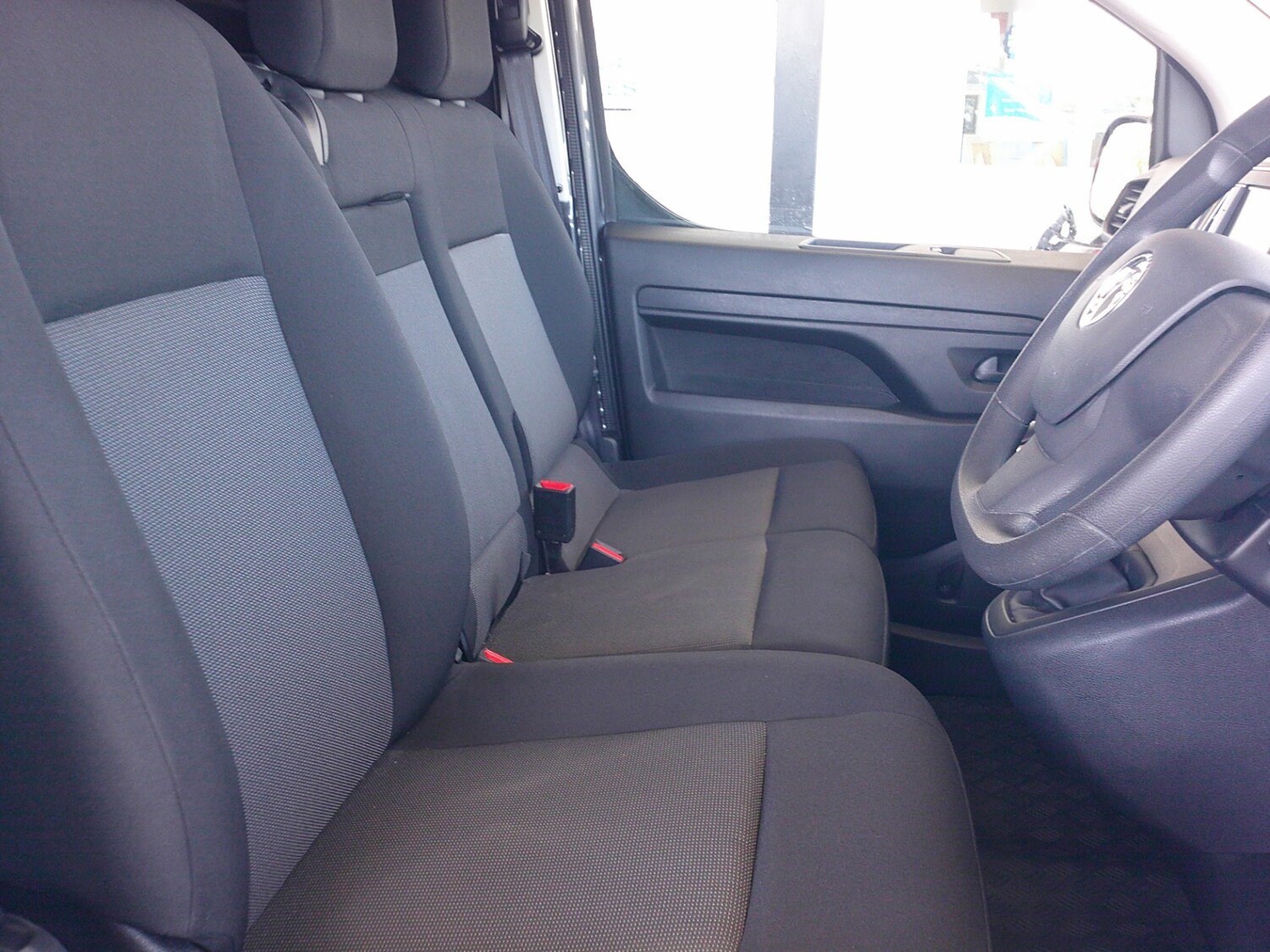 Used Vauxhall Vivaro 2023 for sale - 76130374: Photo 23