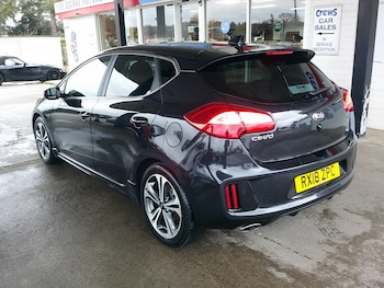 Used Kia Ceed 2018 for sale - 77186396: Photo