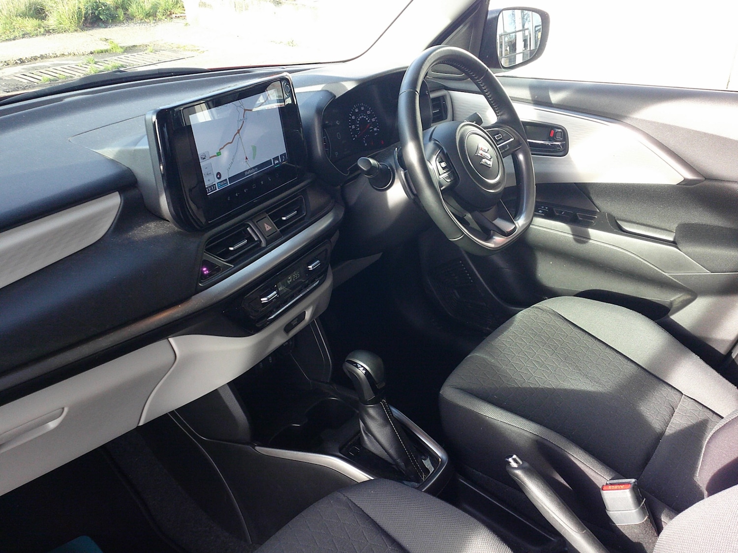 Used Suzuki Swift 2024 for sale - 76627082: Photo 5