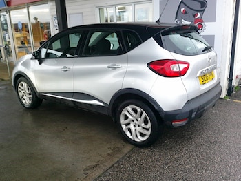 Used Renault Captur 2015 for sale - 77220664: Photo