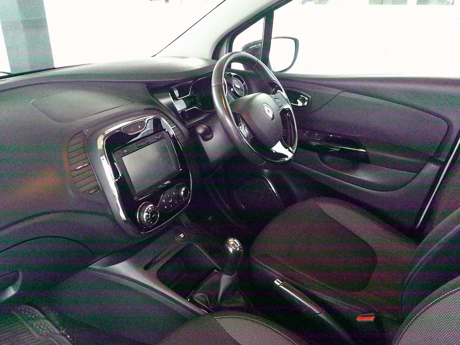 Used Renault Captur 2015 for sale - 77220664: Photo 5