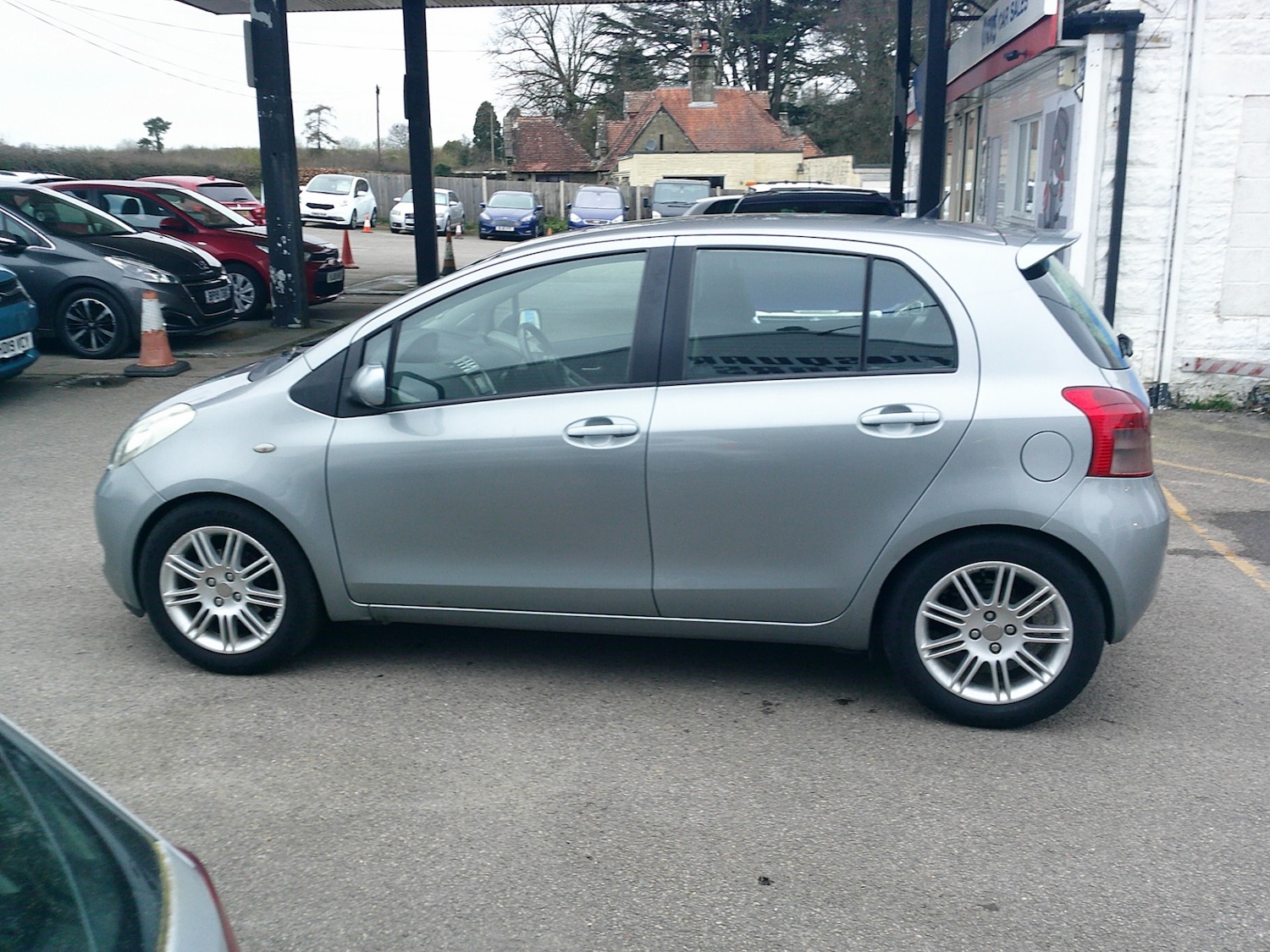 Used Toyota Yaris 2008 for sale - 77864617: Photo 15