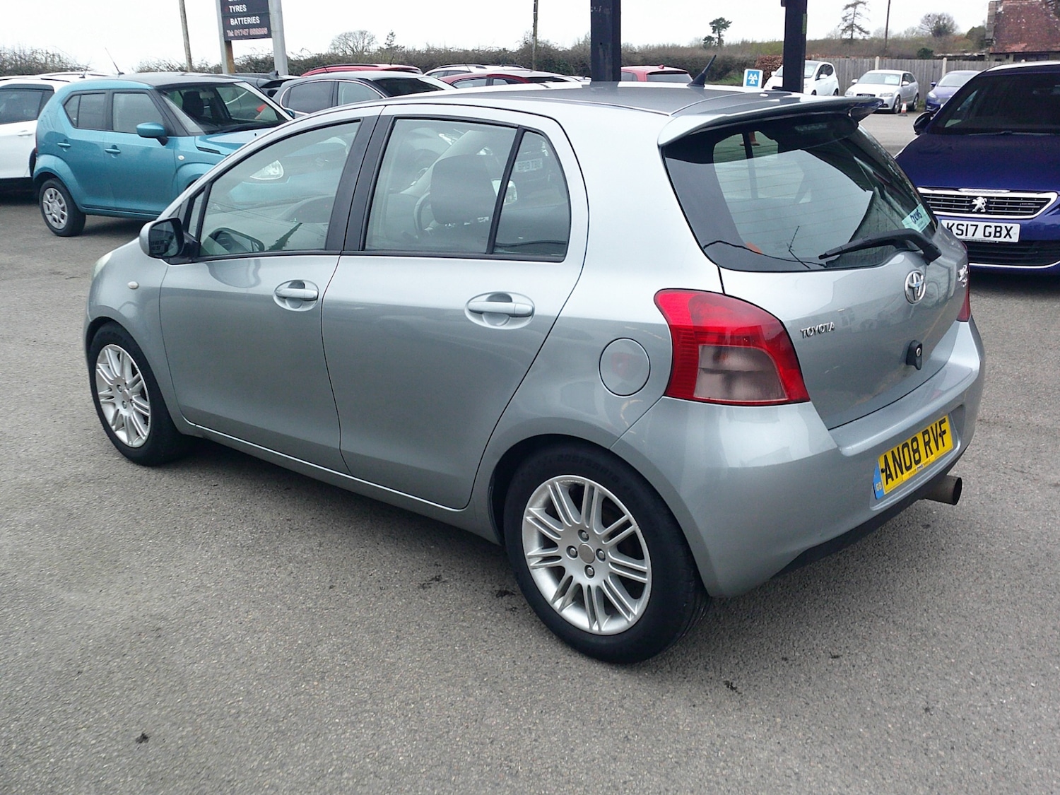 Used Toyota Yaris 2008 for sale - 77864617: Photo 2