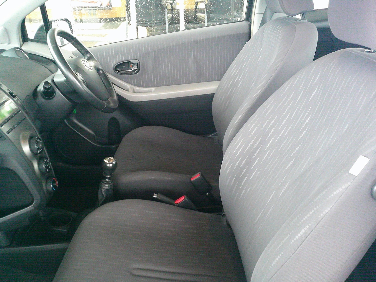 Used Toyota Yaris 2009 for sale - 77274575: Photo 6