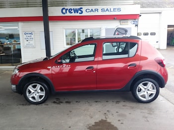 Used Dacia Sandero Stepway 2015 for sale - 76817628: Photo