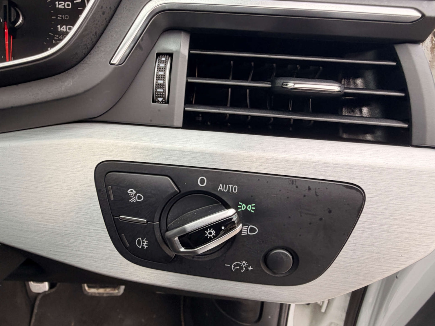 Used Audi A4 2016 for sale - 78064274: Photo 23