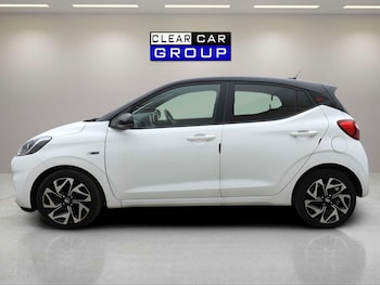 Used Hyundai i10 2021 for sale - 78021331: Photo