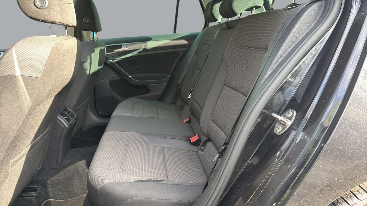 Used Volkswagen Golf 2016 for sale - 76357790: Photo 12