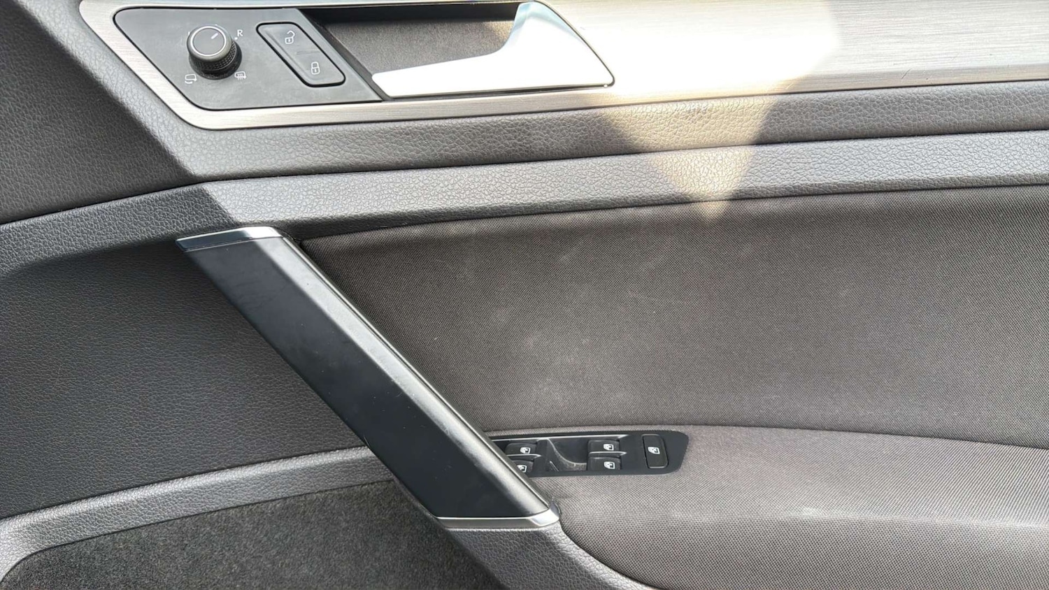 Used Volkswagen Golf 2016 for sale - 76357790: Photo 16